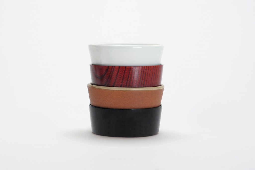 スタッキングもできるこぼしにくい器