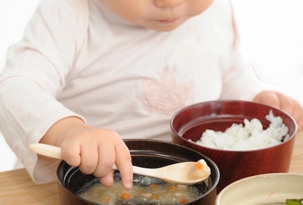 石川県から 山中漆器の こぼしにくい器