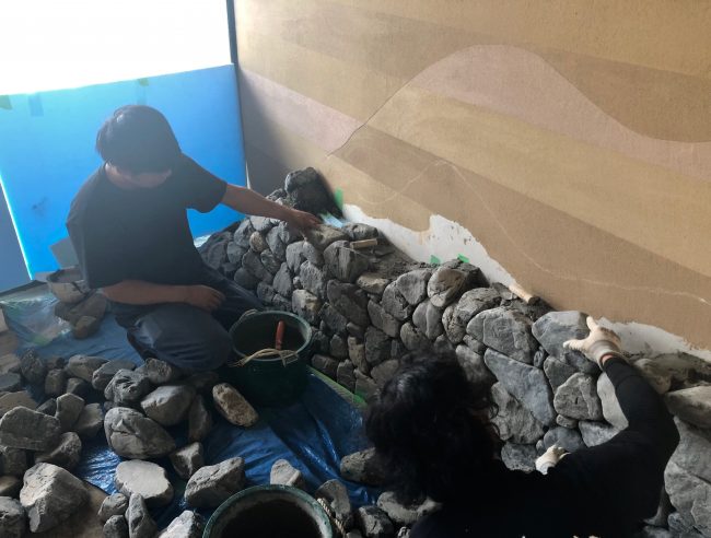 奈良aeru room お部屋で石を積む